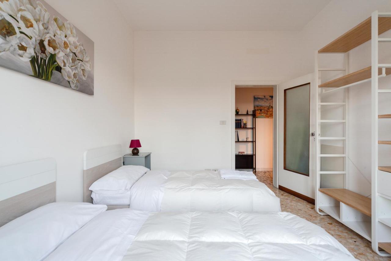 Bright&Cozy C5 Fiera Apartment Bologne Extérieur photo